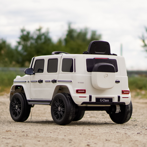 Masinuta electrica pentru copii Mercedes G580 4x4, 12V, premium, alba [6]