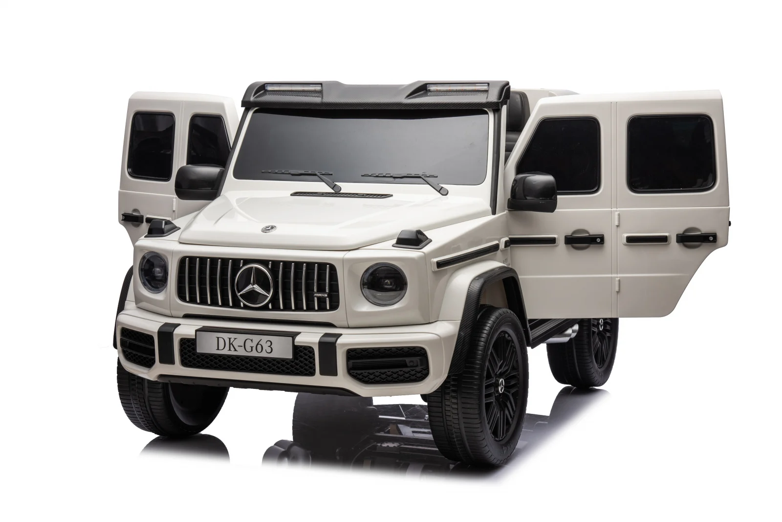 Licensed ride-on car for children Mercedes G63, with 2 seats, 4x4, 800W, 24V-14Ah, Mp3, white [4]