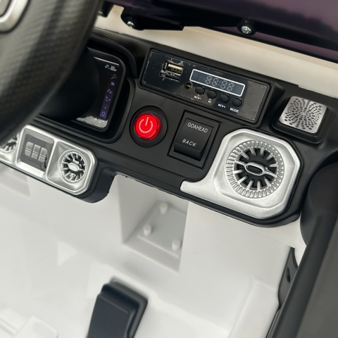 Masinuta electrica pentru copii Mercedes G63 AMG, 70W 12V, echipare premium, alba [15]