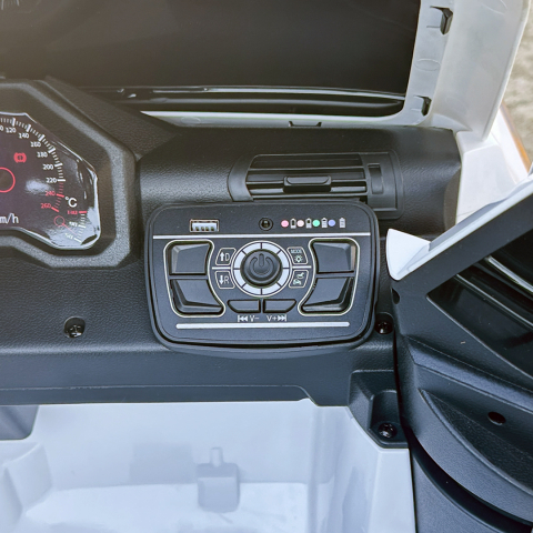 Masinuta electrica pentru copii, Toyota Land Cruiser, 2 locuri, 140W, 12V, echipare Premium, alba [14]