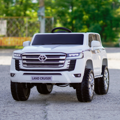 Masinuta electrica pentru copii, Toyota Land Cruiser, 2 locuri, 140W, 12V, echipare Premium, alba [3]