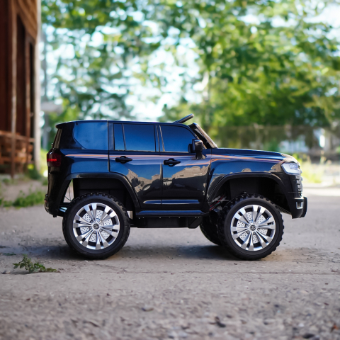 Masinuta electrica pentru copii, Toyota Land Cruiser, 2 locuri, 140W, 12V, echipare Premium, neagra [8]