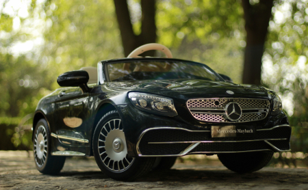Licensed electric ride-on car for children Mercedes S650 MAYBACH, 70W 12V, premium, black [3]