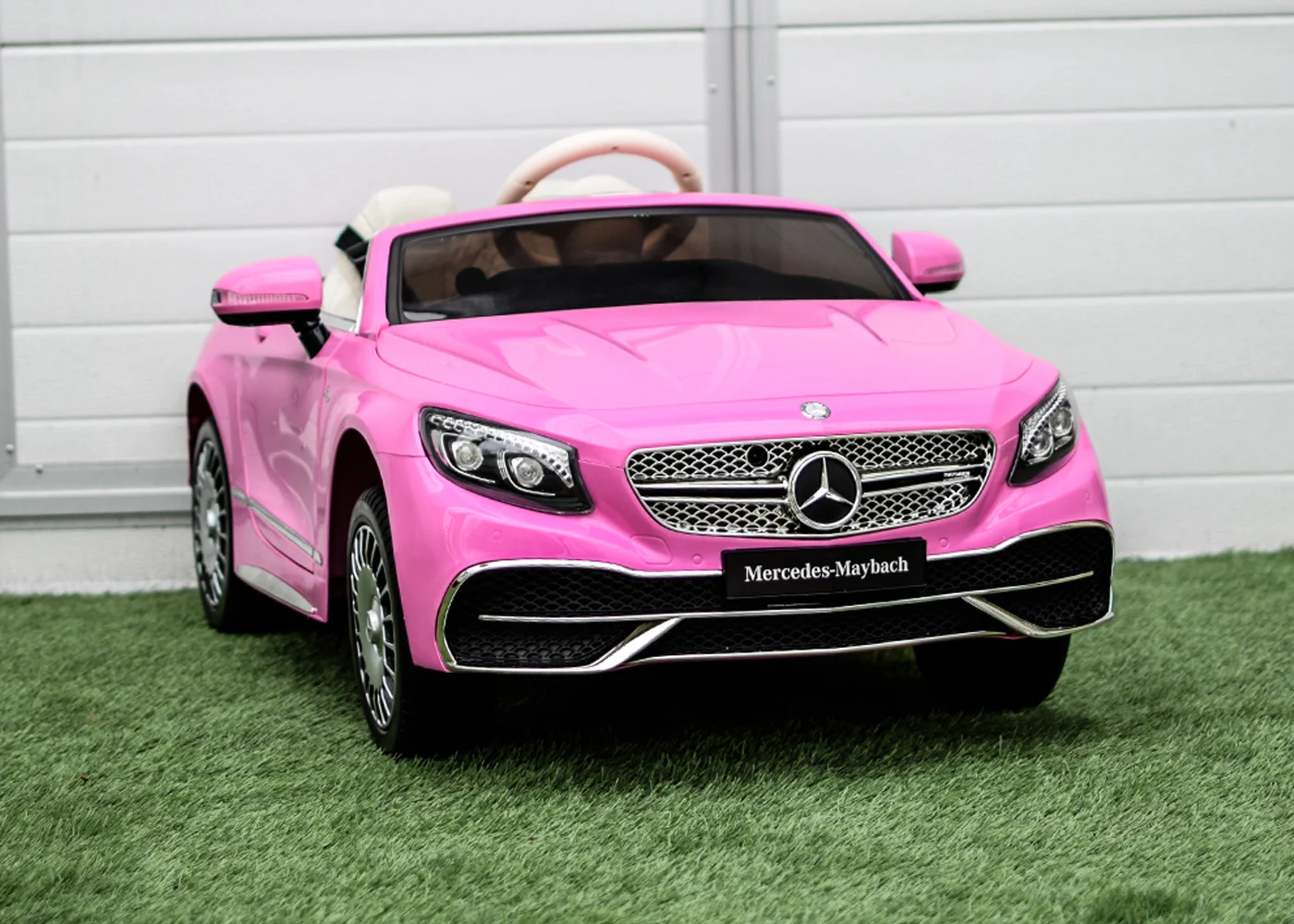 Licensed electric ride-on car for children Mercedes S650 MAYBACH, 70W 12V, premium, pink [5]