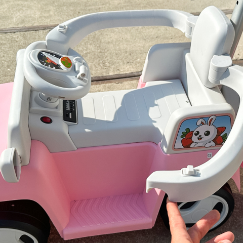Masinuta pentru copii 4 in 1,  FunnyBunny 60W 6V, cu telecomanda si remorca, roz [15]