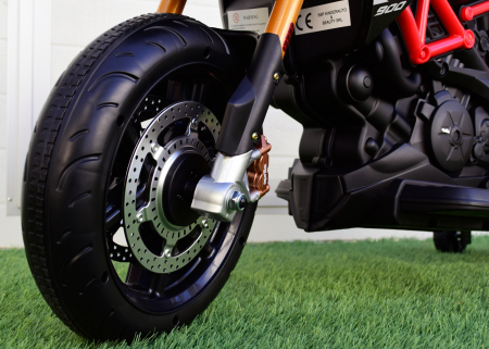 Licensed electric ride-on motorcycle, Aprilia Dorsoduro 900, 60W 12V, leather seat, black [8]