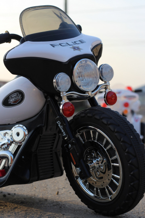 Electric Ride-on Police motorcycle with 3 wheels, JT568, 35W, 6V, standard, white & black [12]