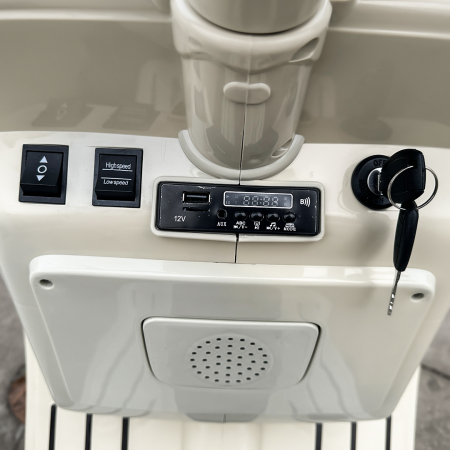 Ride-on scooter for children, licensed Piaggio VESPA 150 VL1T, 110W, 12V, 10Ah, beige [12]
