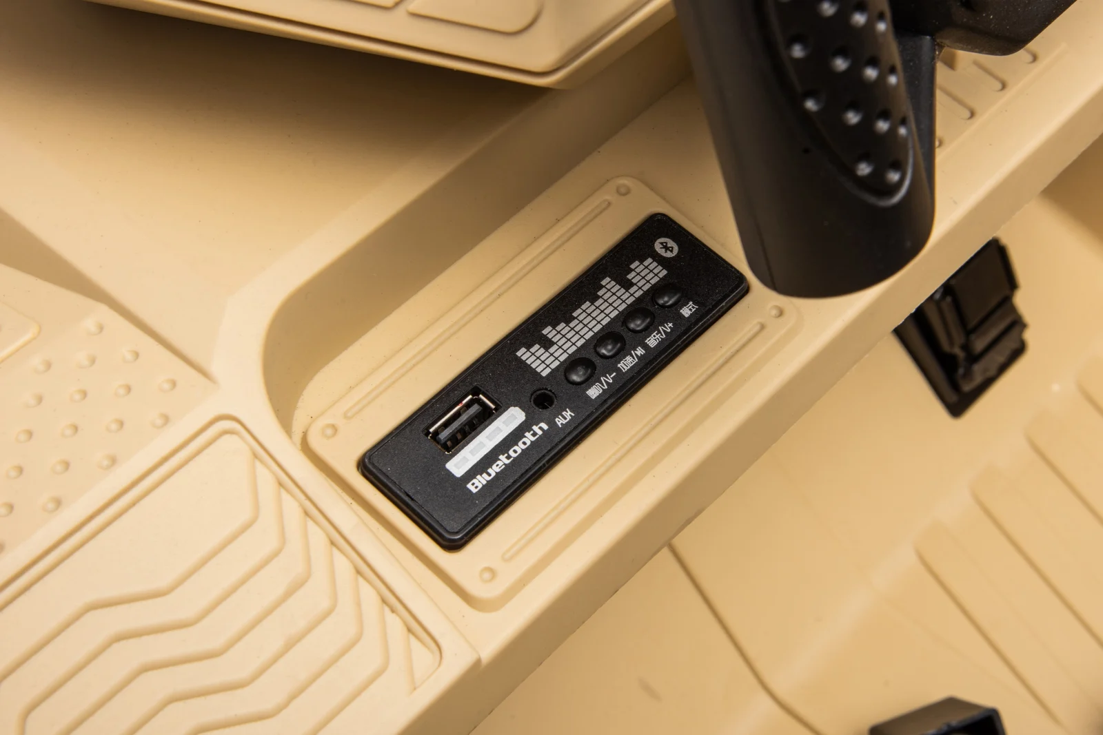 Electric Ride-On Tank for Kids Commander, 110W, 12V 12Ah, Beige Camouflage [2]