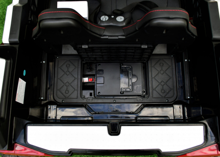 Children's ride on electric UTV BJX1928, 4x4 traction, 300W power, 24V, PREMIUM equipment, white [9]