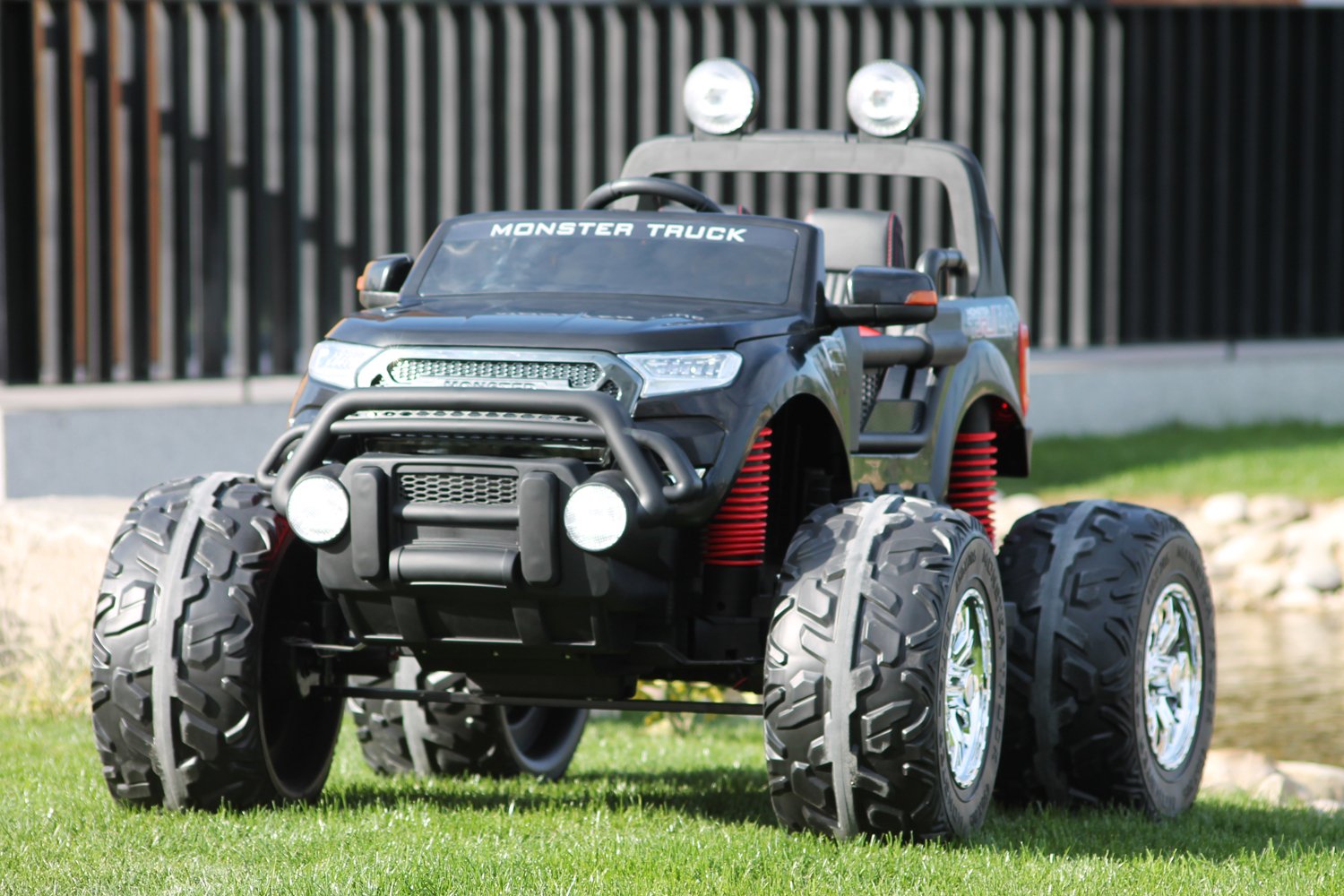 Electric monster truck clearance ride on