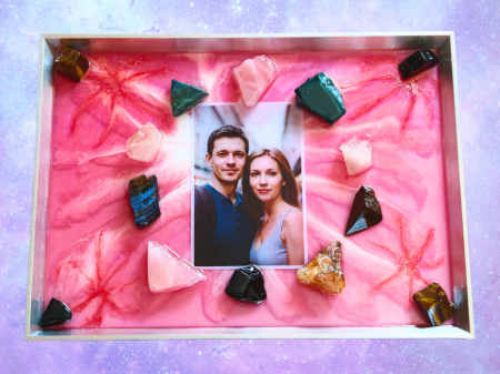 Produse - Sacred Crystal Grid for Relationship Protection – Energetically Infused by Alexandru Răducanu – 27x37cm"