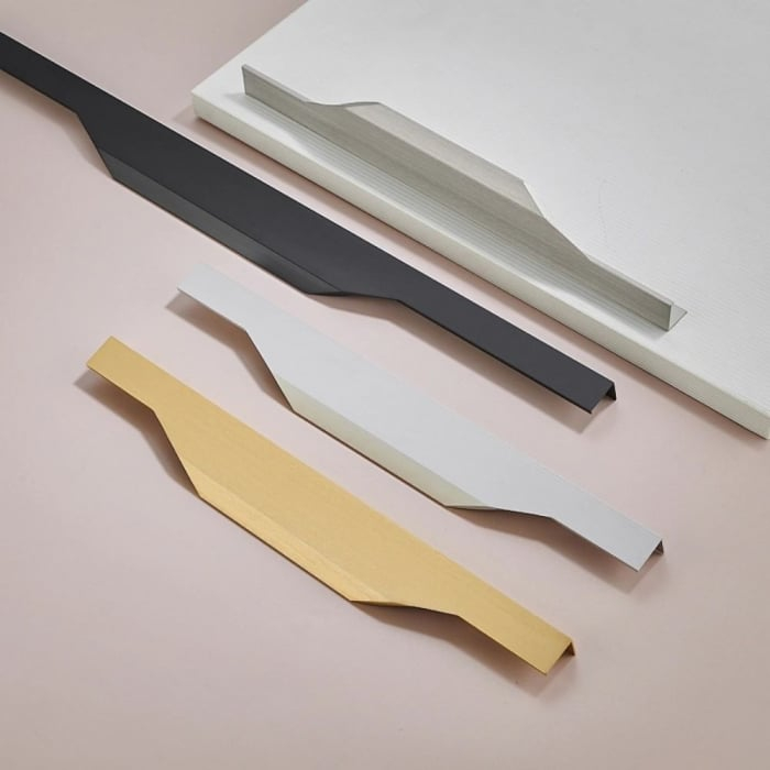 Maner mobila CROSS LINE 190 mm, brushed gold [5]