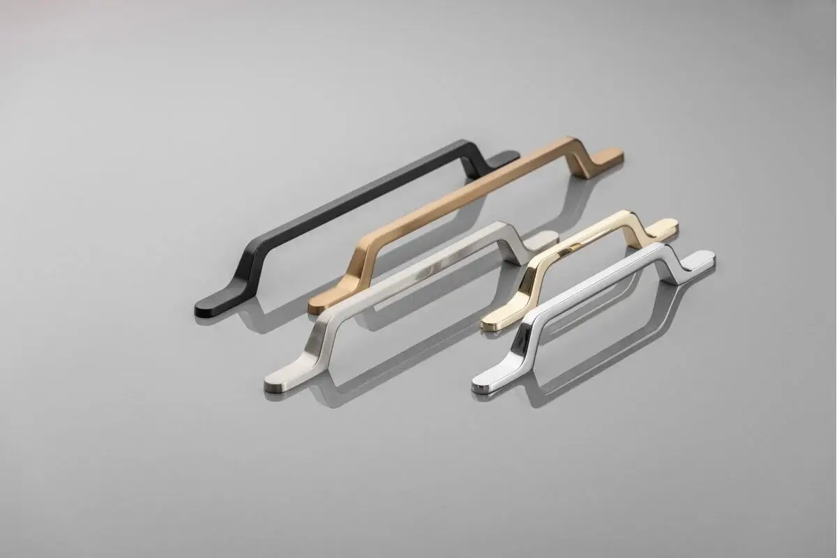 Maner mobila FLAVIO 96 mm, shiny gold [2]