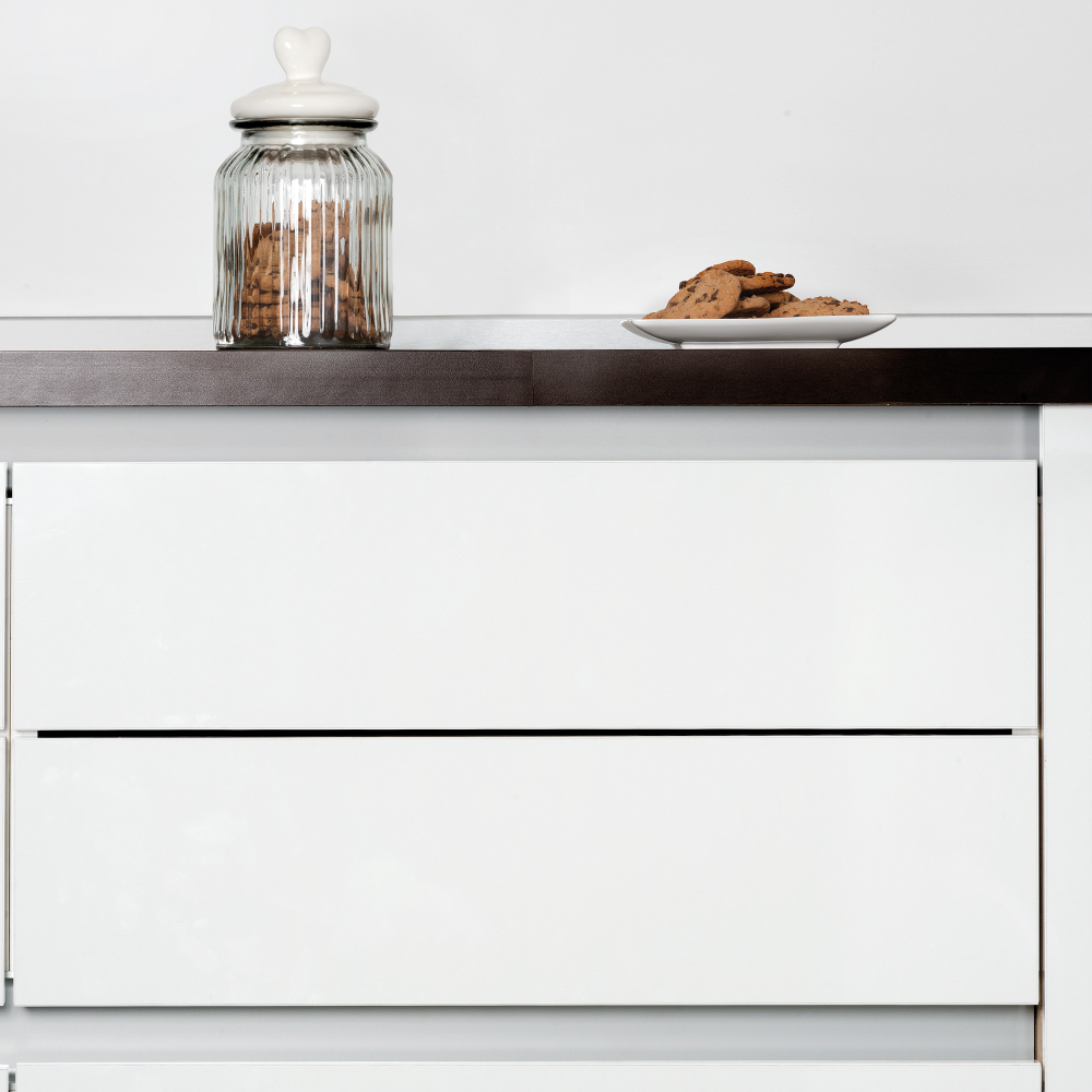 Profil din aluminiu tip GOLA orizontal „J”, H 60 mm., lungime 4,2 m finisaj alb lucios [4]