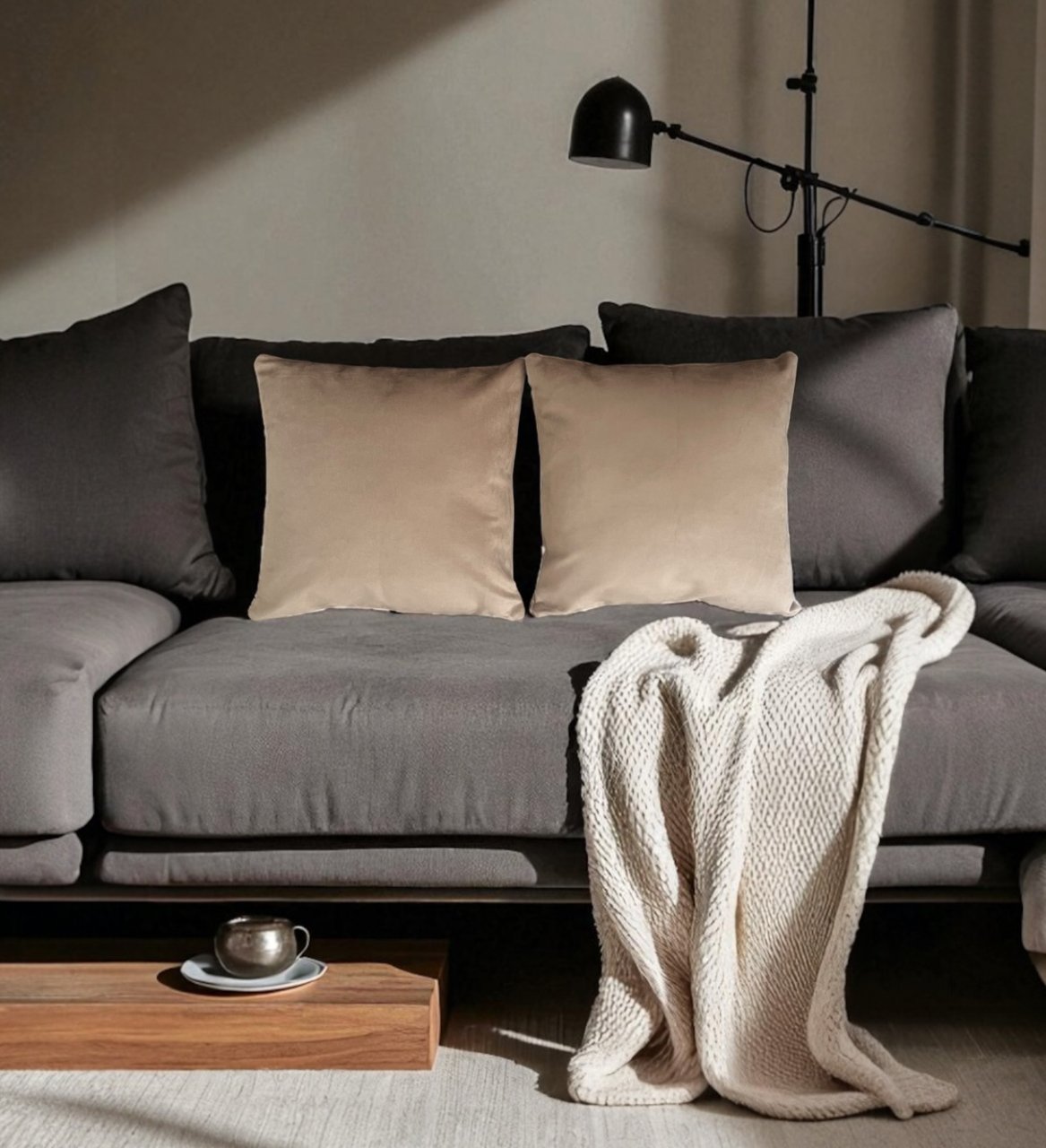 Set 2 fete perna 42 x 42 cm, material catifea, Bej [1]