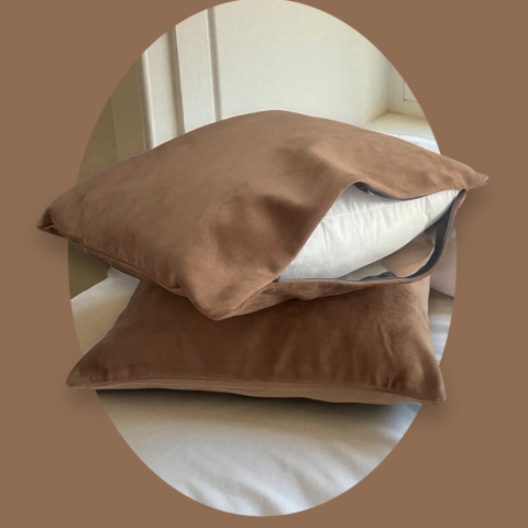 Set 2 fete perna 42 x 42 cm, material catifea, Maro [2]