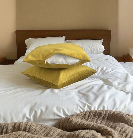 Set 2 fete perna 42 x 42 cm, material catifea, Mustar [1]