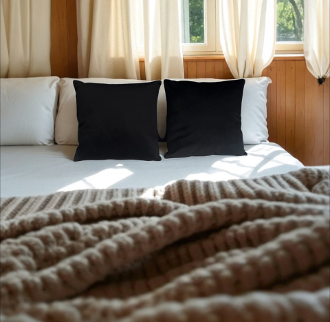 Perne - Fete de perne - Set 2 fete perna 42 x 42 cm, material catifea, Negru