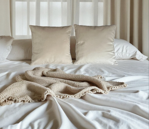 Perne - Fete de perne - Set 2 fete perna 42 x 42 cm, material catifea, Crem