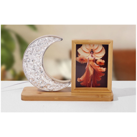 8 martie - Rama foto pesonalizata cu lampa semiluna