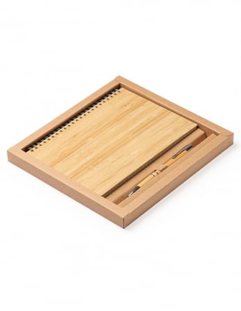 Cadouri gravate - Set premium caiet si pix din bambus gravat