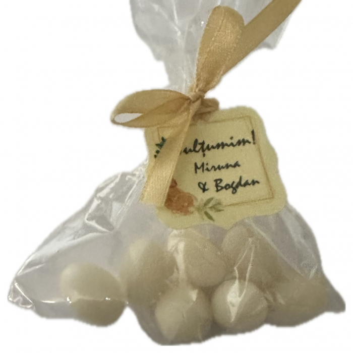 Cutie din carton ivoar forma scoica + eticheta personalizata [7]