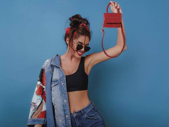 Micro bag, piele ecologica, neagra, efect crocodil [4]