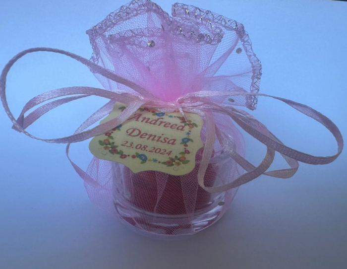 Marturii botez fetita – lumanare trandafir rosu cu tulle roz si eticheta personalizata [6]