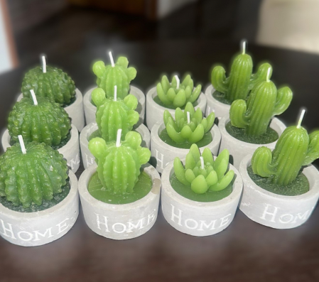Marturii nunta cactus – lumanare in ghiveci gri cu tulle ivory si eticheta personalizata [5]
