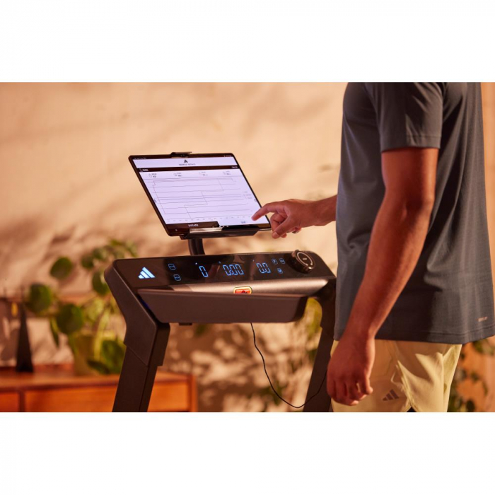 Banda de alergat electrica Adidas T24C [30]