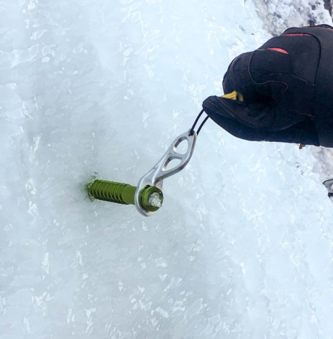 Piton pentru gheata Ultralight 22 Cm. [6]