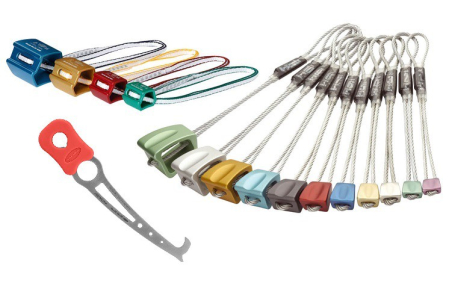 Nuci si Frienduri - Set Nuci Wallnuts + Torque + cheie cadou