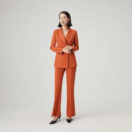 Costume dama elegante - Costum dama elegant Calcio