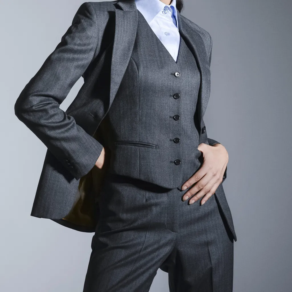 Costume dama elegante - Costum dama elegant Genova