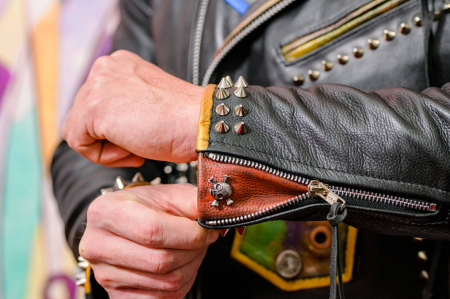Geacă de piele bărbați biker Skull colorată și cu ținte [2]