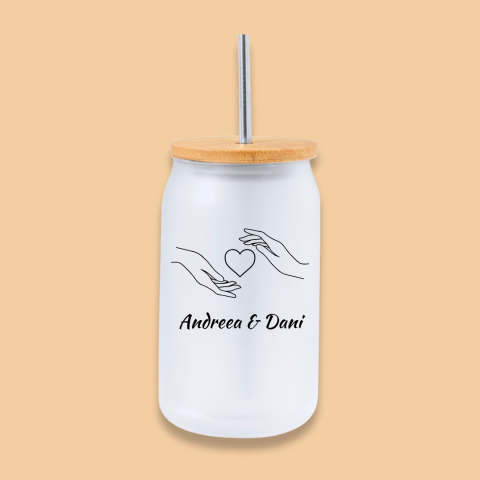 Cana Personalizata - Pahar Personalizat „Hands & Heart” cu Nume