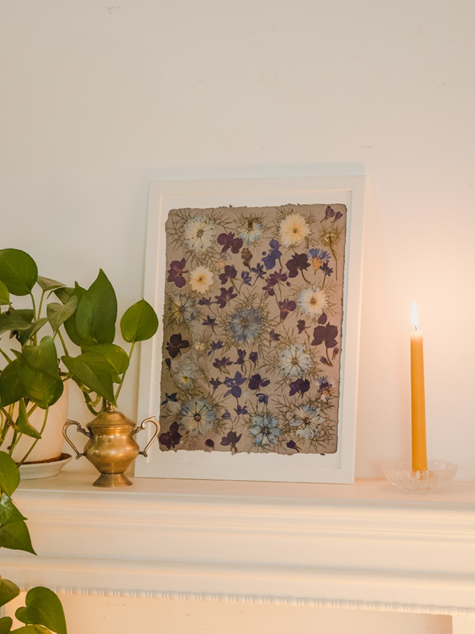 Vis de iarna - print de arta cu flori presate traditional, hartie premium, inramat, dimensiuni personalizate, cadou ideal pentru casa [2]