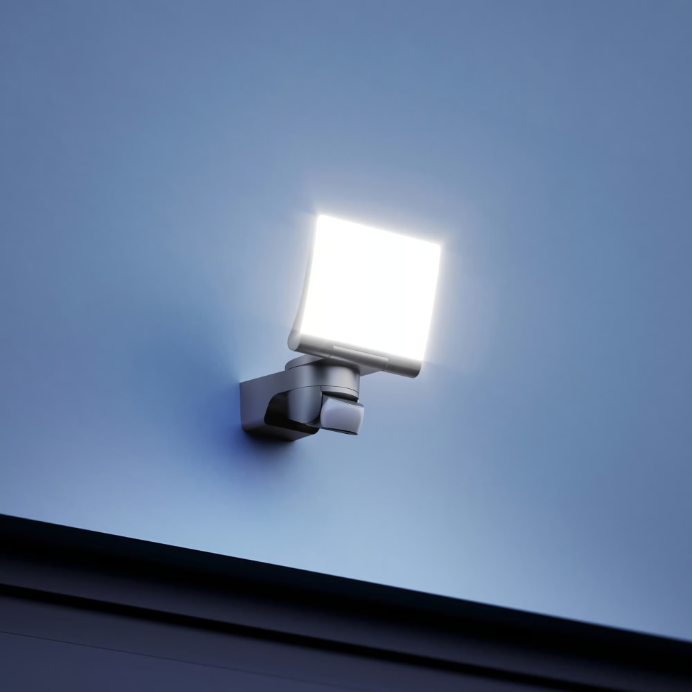 Reflector LED XLED Home 2 XL cu detector de miscare graphite [2]