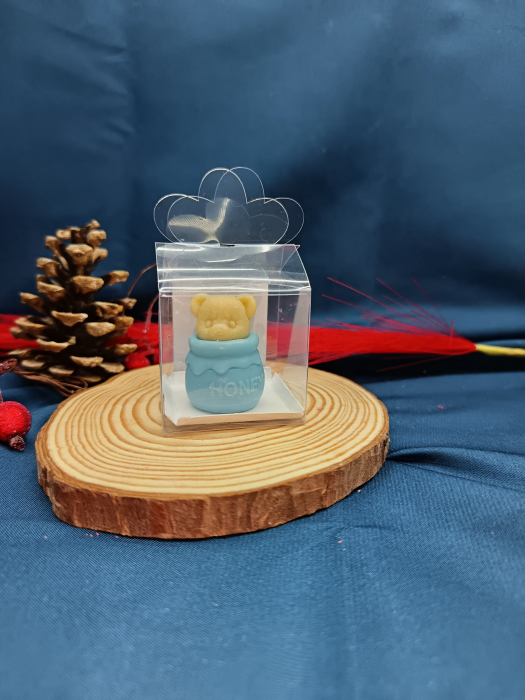 marturie-nunta-ursulet-borcan-miere-cutie-individuala-personalizata-stickitmag [1]