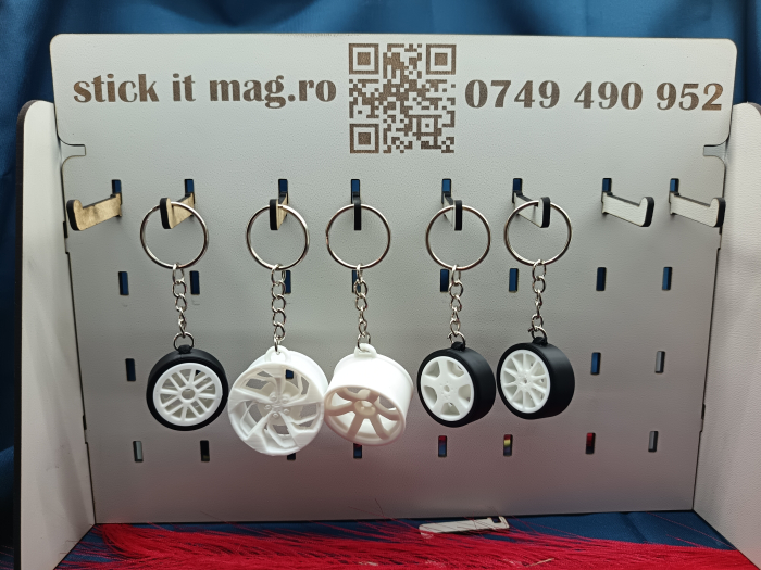 set-2-brelocuri-roti-auto-jante-albe-cauciucuri-negre [2]