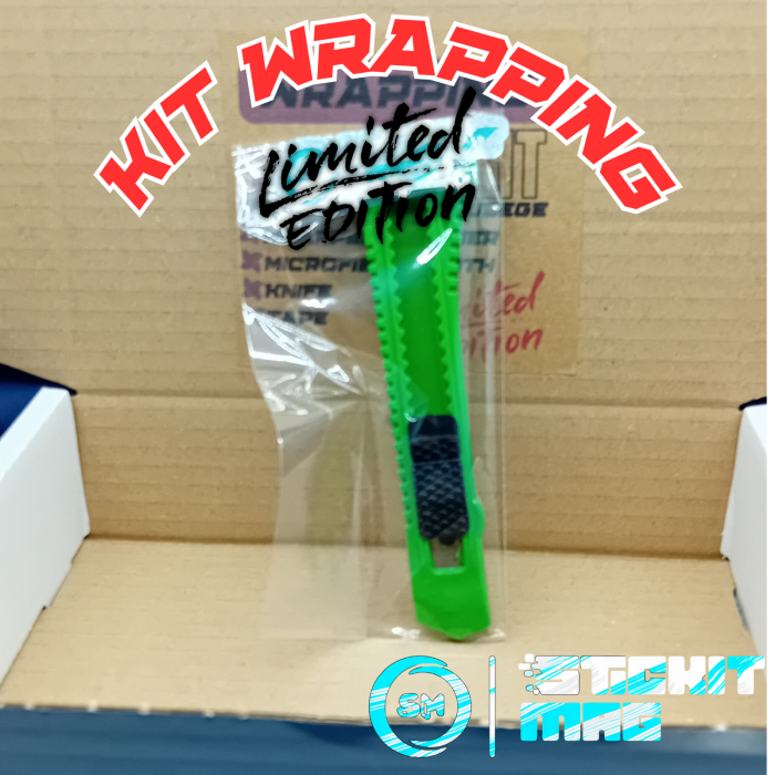 kit-aplicare-stickere-auto-editie-limitata-stickitmag.jpg [4]