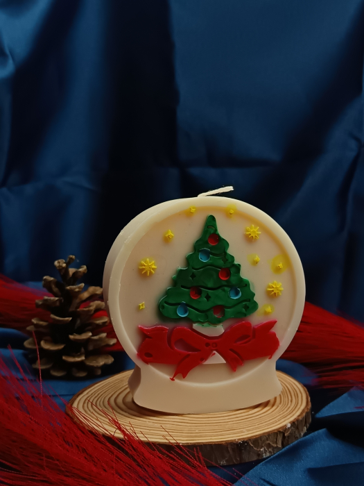 lumanare-parfumata-craciun-brad-mare-fundita-rosie-stelute-handmade-170g.jpg [4]