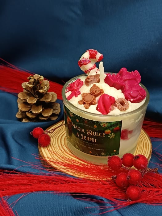 lumanare-parfumata-magia-dulce-a-iernii-cofetaria-mosului-stickitmag [5]