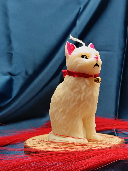 lumanare-parfumata-pisica-handmade-11x5-5x8cm-180g.jpg [2]