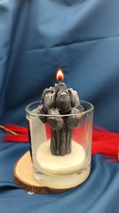 lumanare-parfumata-umbra-sangelui-exterior-negru-interior-rosu [4]