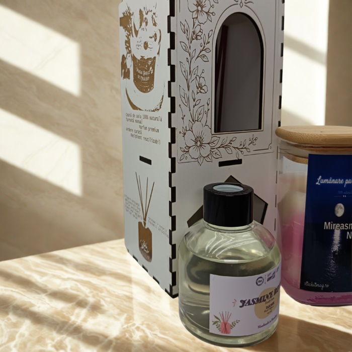 set-cadou-premium-jasmine-royale-mireasma-noptii-esenta-casei-stickitmag.webp [9]