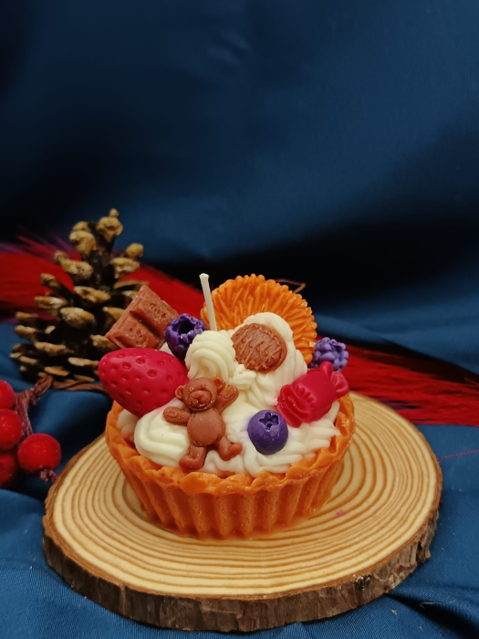 sweet-romance-tarta-cu-fructe-lumanare-parfumata [3]