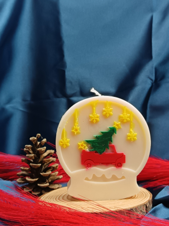 Lumânări de Crăciun Cadouri și Decor - lumanare-parfumata-craciun-brad-masinuta-stelute-handmade-170g.jpg