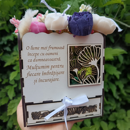 Accesorii Personalizate pentru Ședința Foto de Nuntă - velvet-bloom-luxury-box-cadou-exclusiv-handmade